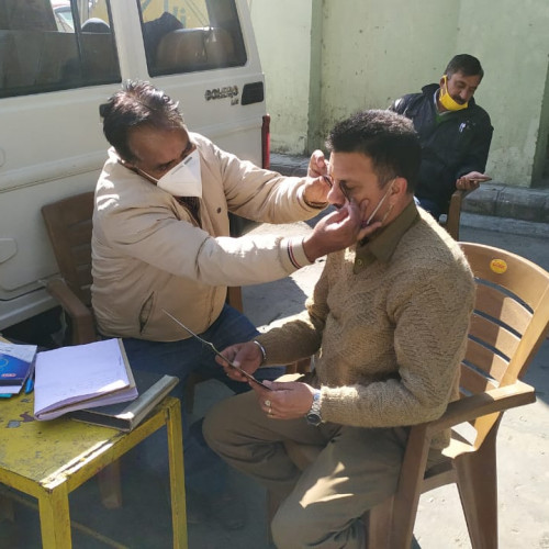 Health Camp For Eye Checking Of Drivers